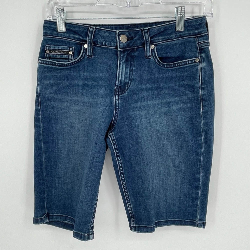 Calvin Klein Women's Blue City Short Stretch Denim Bermuda Shorts Size 2